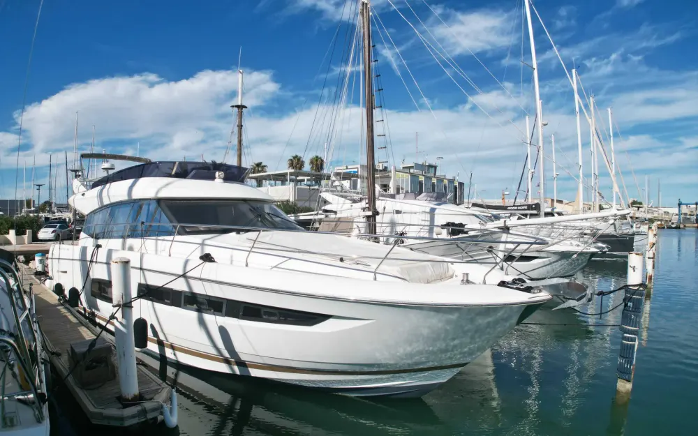 slider 0 Jeanneau Prestige 560