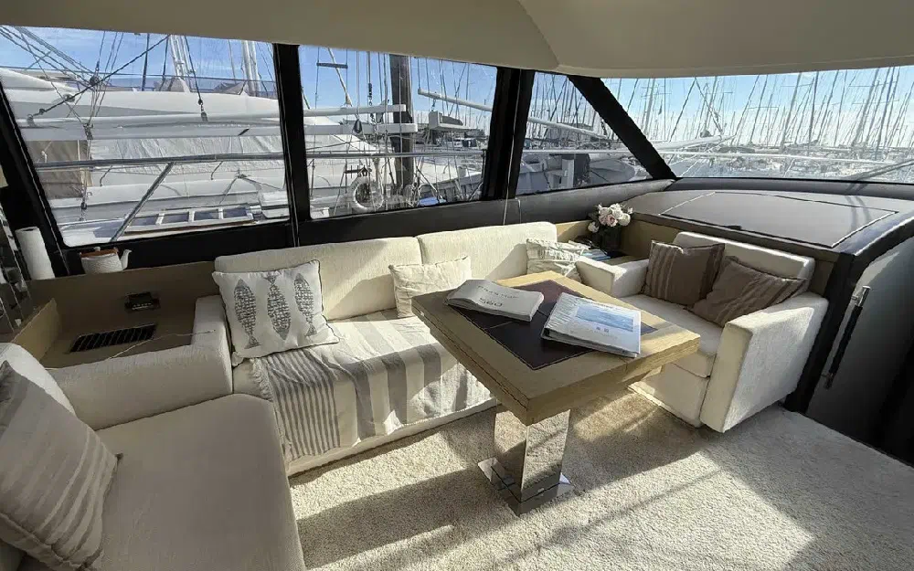 slider 22 Jeanneau Prestige 560