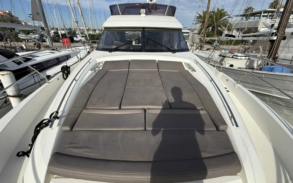 slider 6 Jeanneau Prestige 560