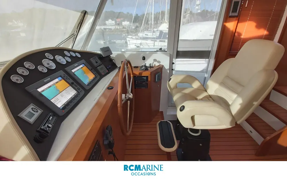 slider 17 Beneteau Swift Trawler 52