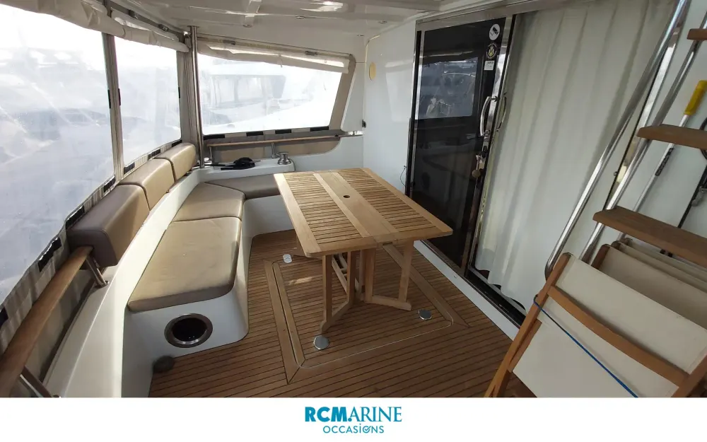 slider 7 Beneteau Swift Trawler 52