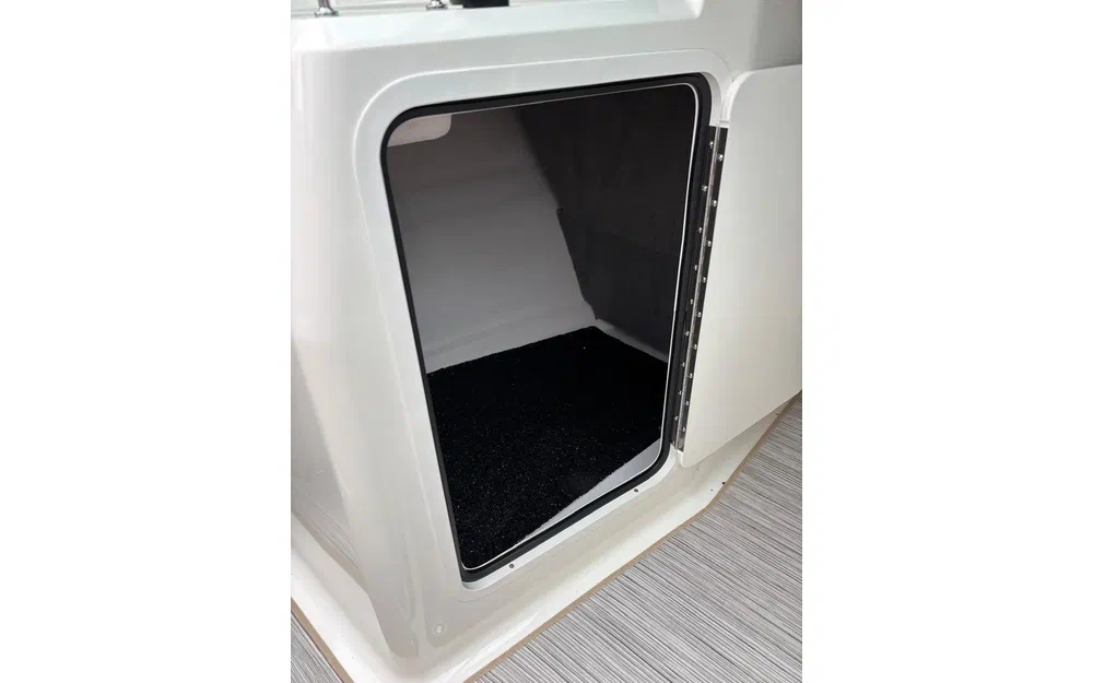 slider 9 Sea Ray 210 SPX