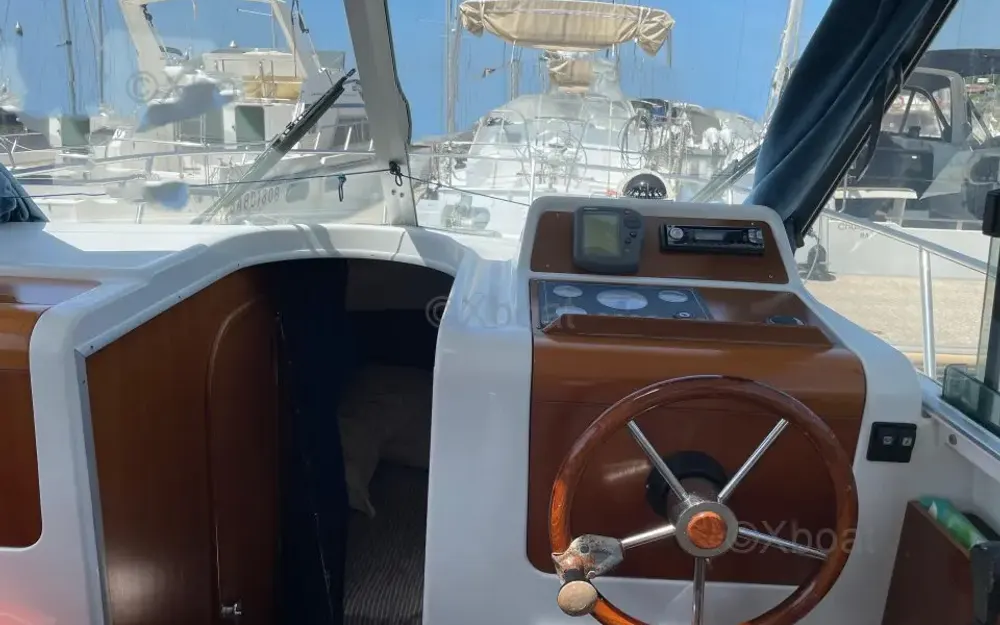 slider 2 Beneteau Antares 760