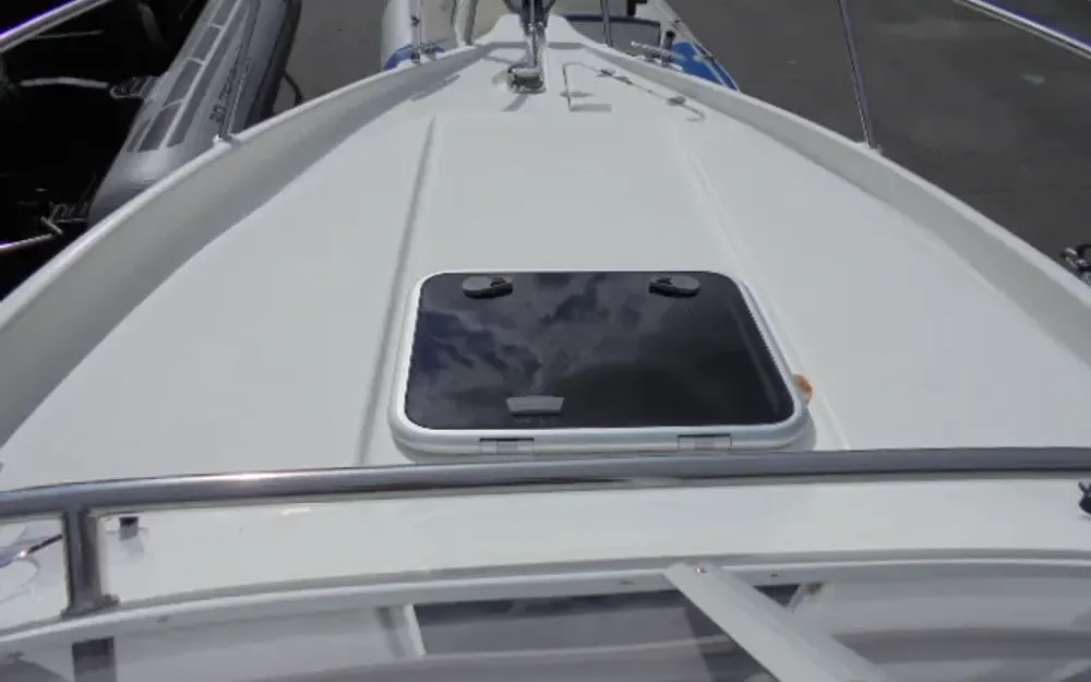 slider 2 B2 Marine CAP FERRET 752 CRUISER