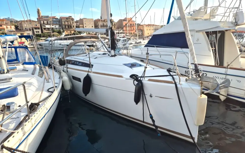 slider 37 Jeanneau Sun Odyssey 349