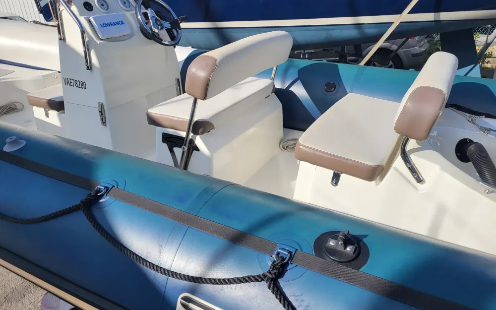 slider 2 Zodiac Bombard Sunrider 650