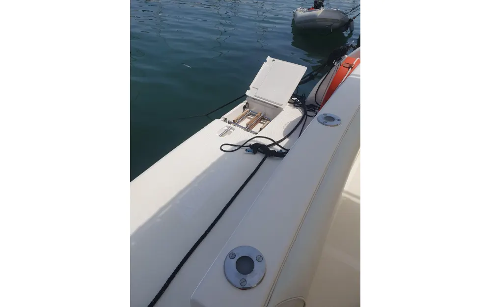 slider 24 Faeton  980 Moraga