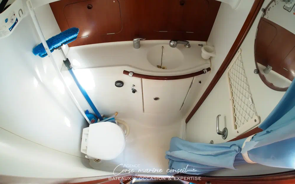 Beneteau Ombrine 1001 · 2004 zu verkaufen – Korsika — Foto 6