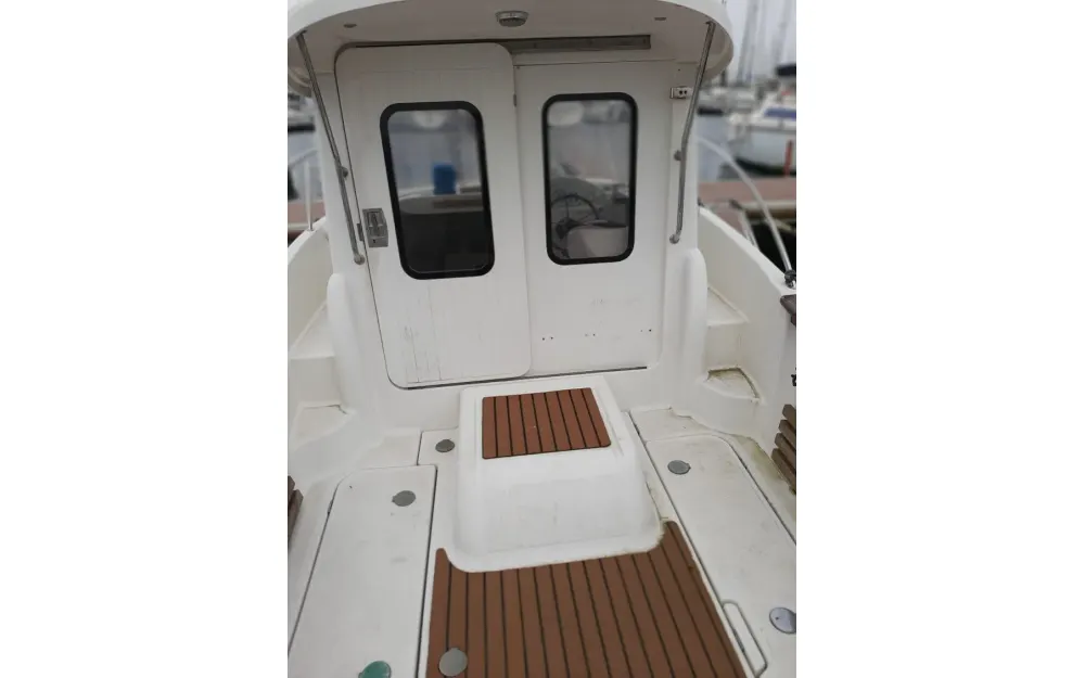 slider 6 Arvor  190