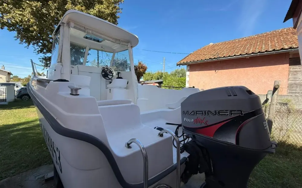 slider 24 Jeanneau Merry Fisher 580
