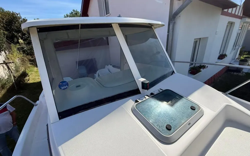 slider 22 Jeanneau Merry Fisher 580
