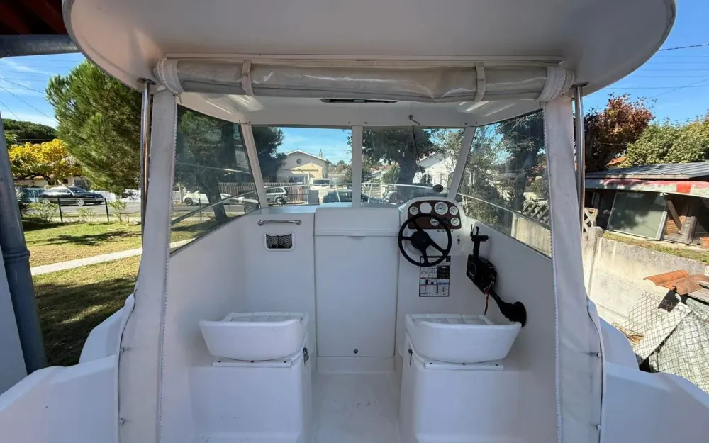 slider 10 Jeanneau Merry Fisher 580