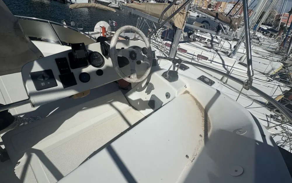 slider 7 ST Boats  34 Cruiser