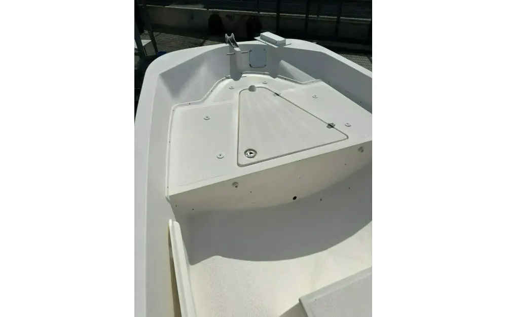 slider 8 Challenger J 17