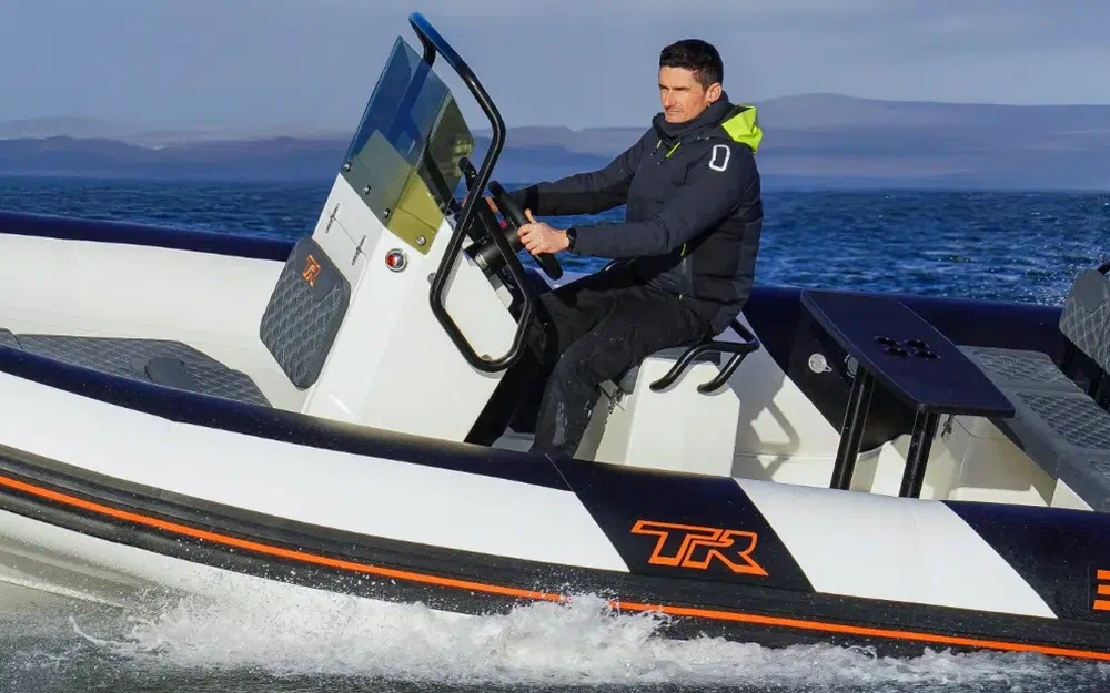 slider 0 3D Tender TR6