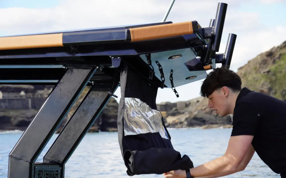 slider 8 3D Tender ODYSSEY 635