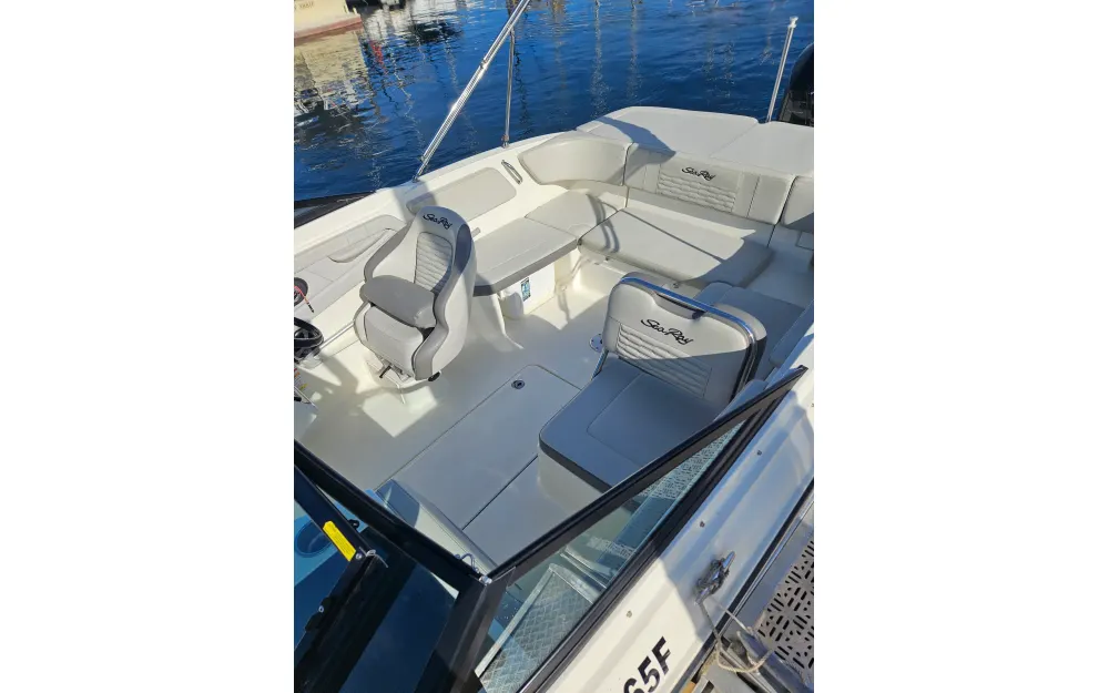 slider 3 Sea Ray  210 SPX OB