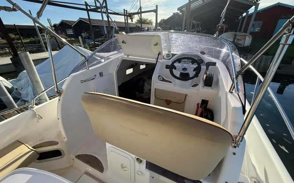 slider 15 B2 Marine Cap Ferret 752