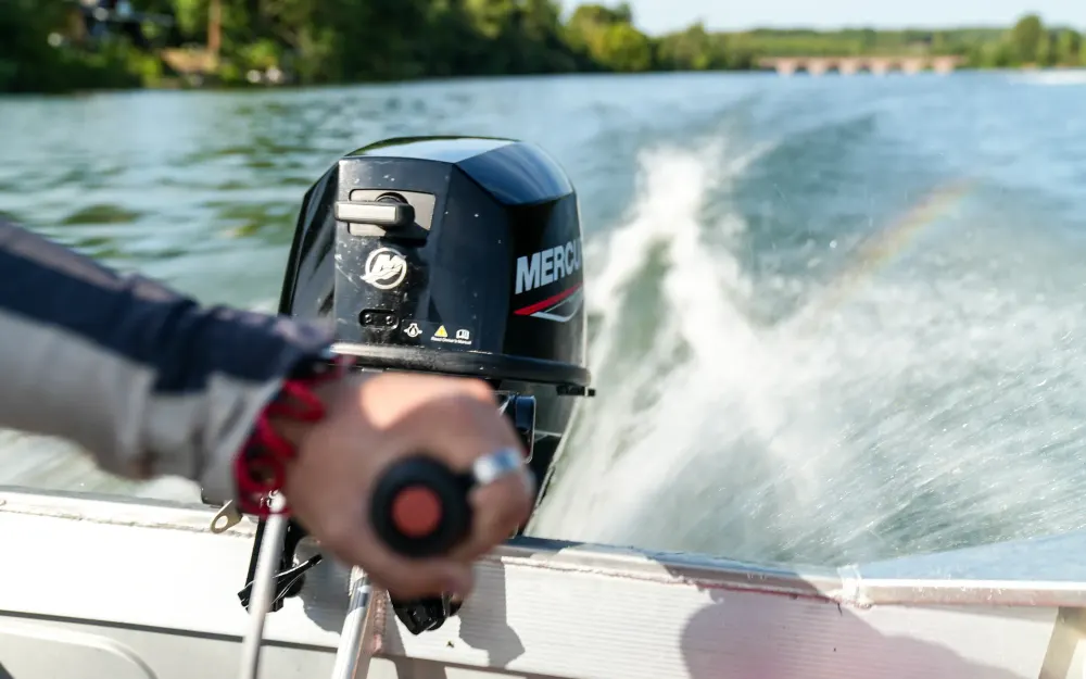 slider 1 Fourstroke 6CV EFI *Nouveauté 2026*