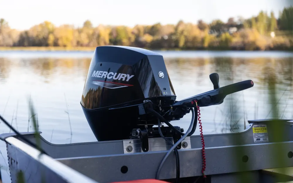 slider 0 Fourstroke 30 CV EFI