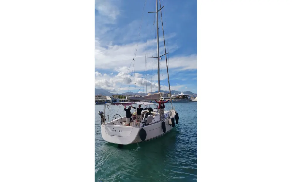 slider 1 Hanse  400