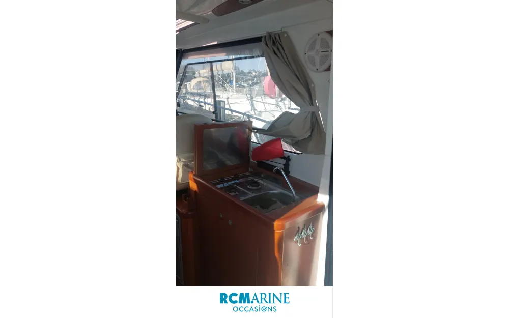 slider 6 Beneteau Antares 880