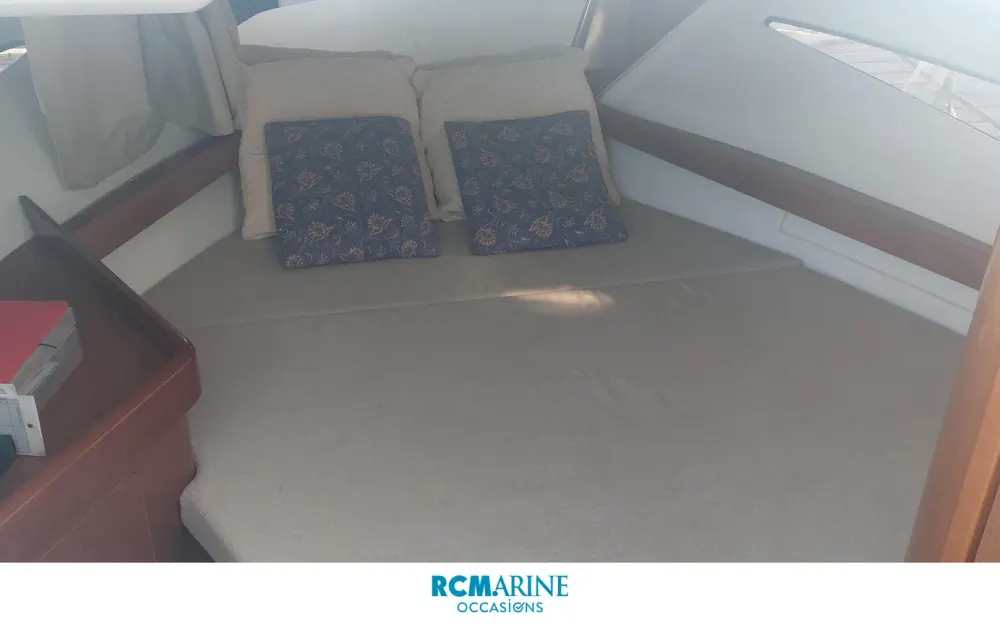 slider 7 Beneteau Antares 880