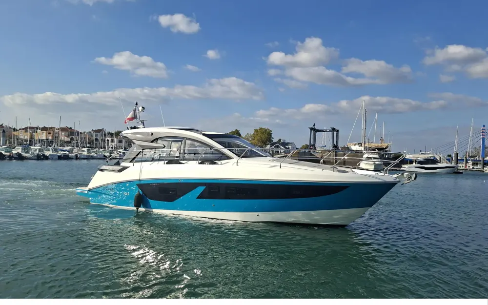 slider 0 Beneteau Gran Turismo 41