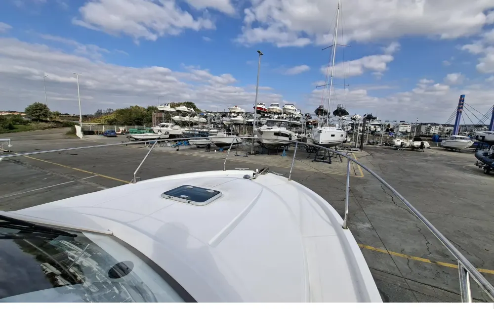 slider 9 Beneteau Antares 980