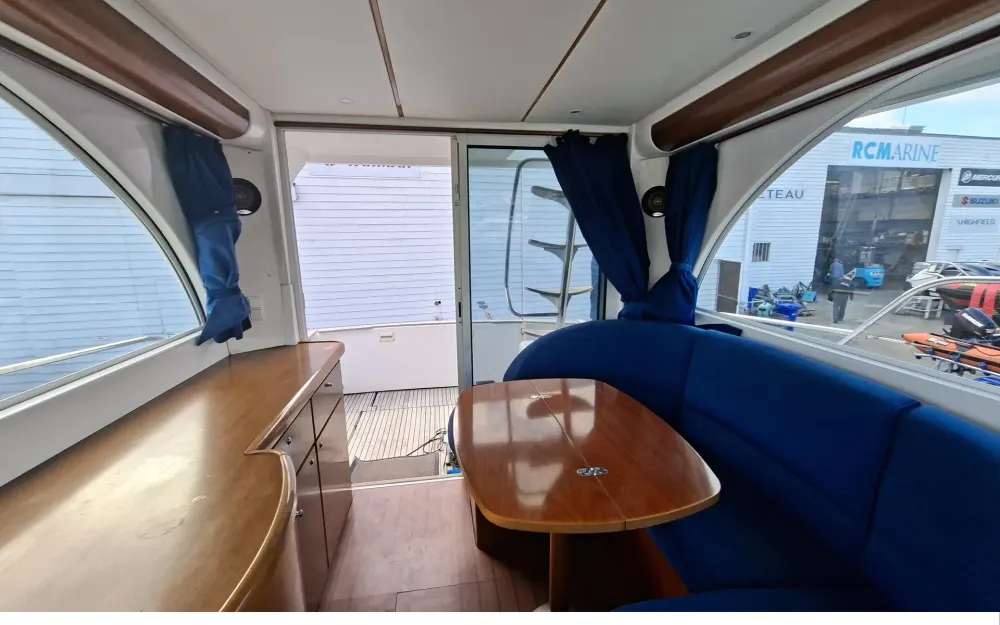 slider 17 Beneteau Antares 980