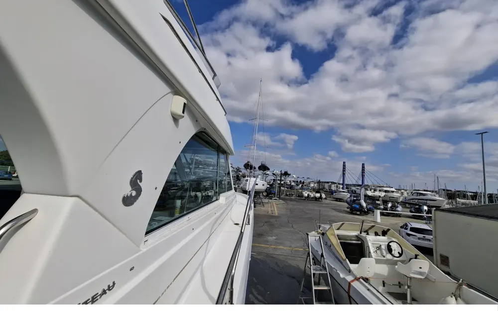 slider 5 Beneteau Antares 980