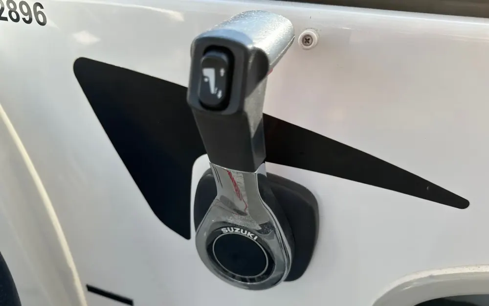slider 9 Beneteau Antares 680