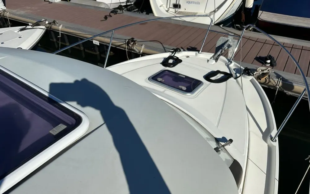 slider 12 Beneteau Antares 680