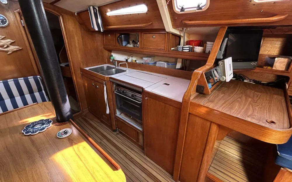 slider 3 Jeanneau Sun Charm 39