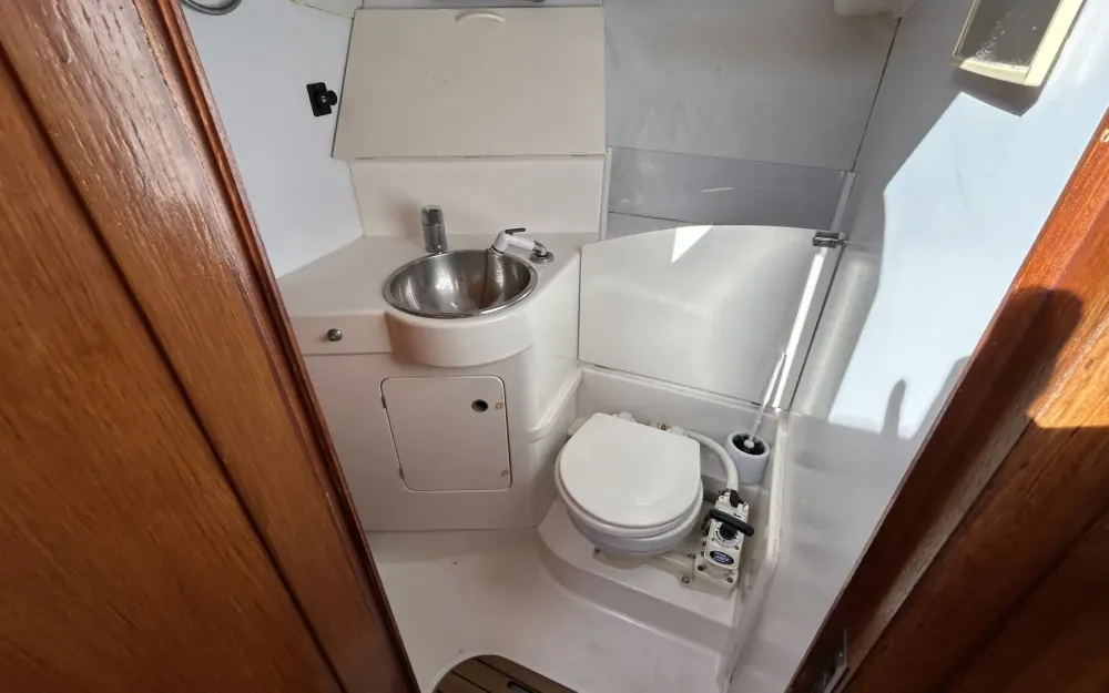 slider 8 Jeanneau Sun Charm 39