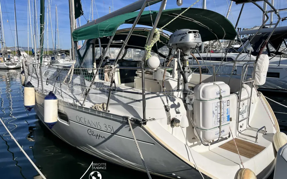 slider 6 Beneteau Oceanis 351