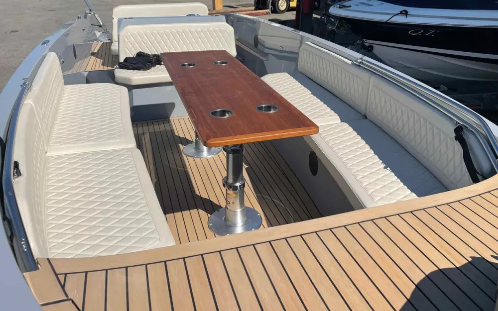 slider 4 Rand Boats Mana 23