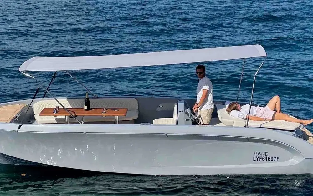 slider 1 Rand Boats Mana 23