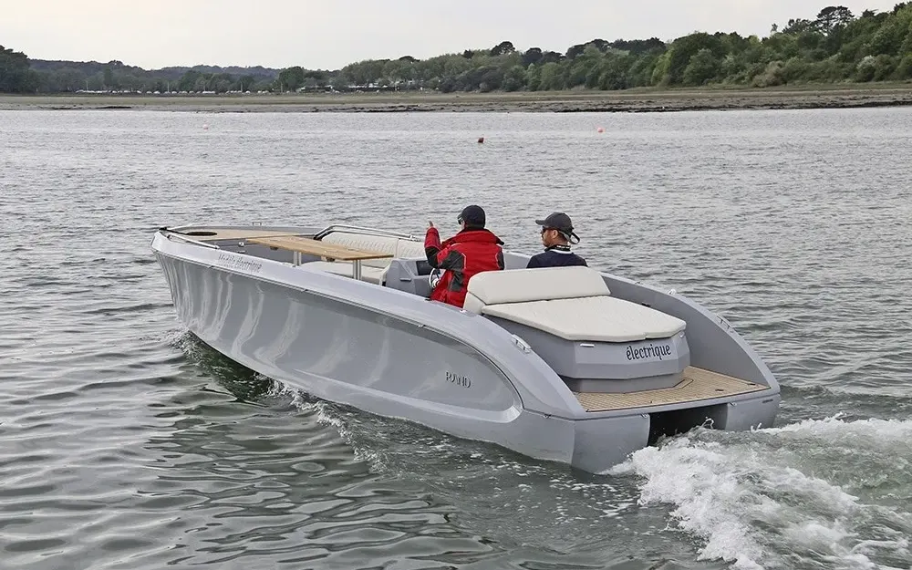 slider 2 Rand Boats Mana 23
