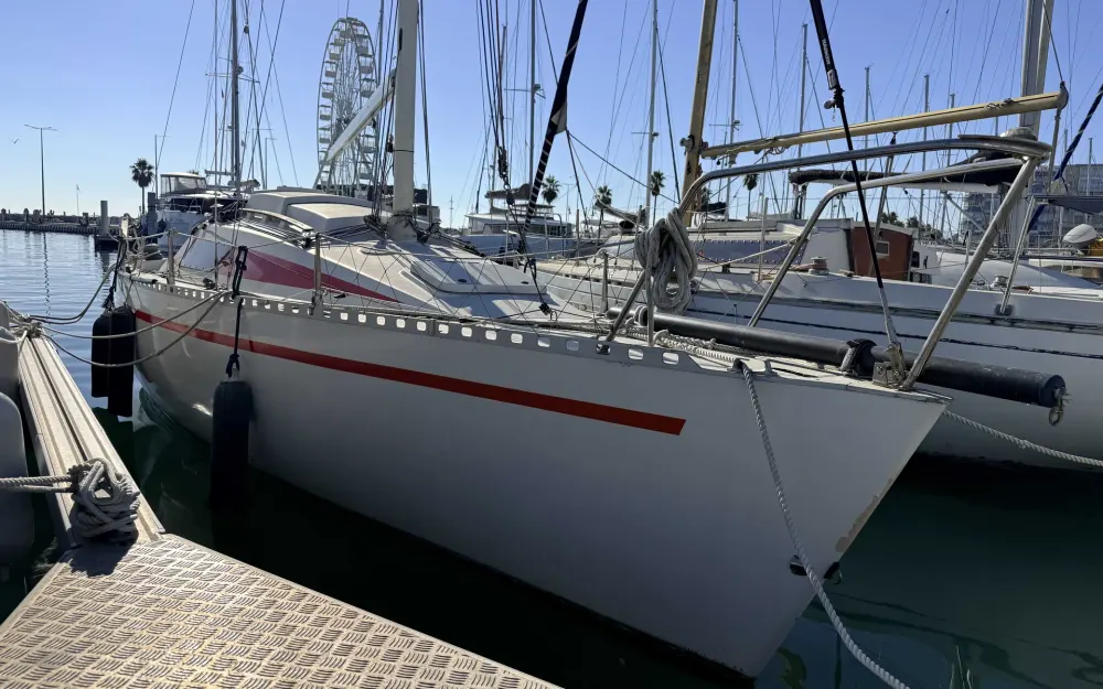 slider 0 Comar Yachts Comet 28