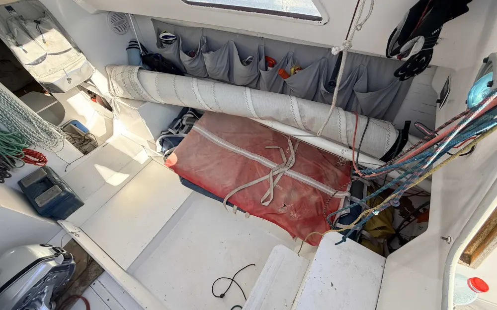slider 14 Comar Yachts Comet 28