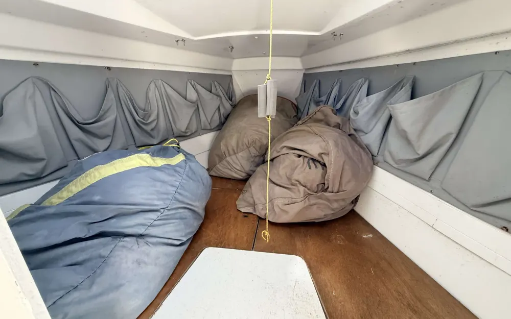 slider 19 Comar Yachts Comet 28
