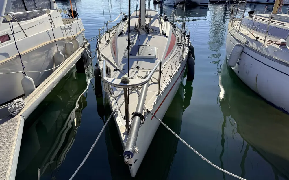 slider 4 Comar Yachts Comet 28