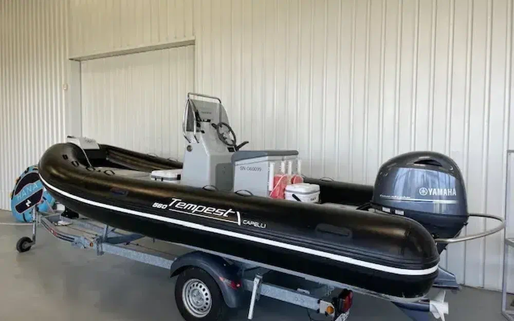 slider 0 Capelli Tempest 560