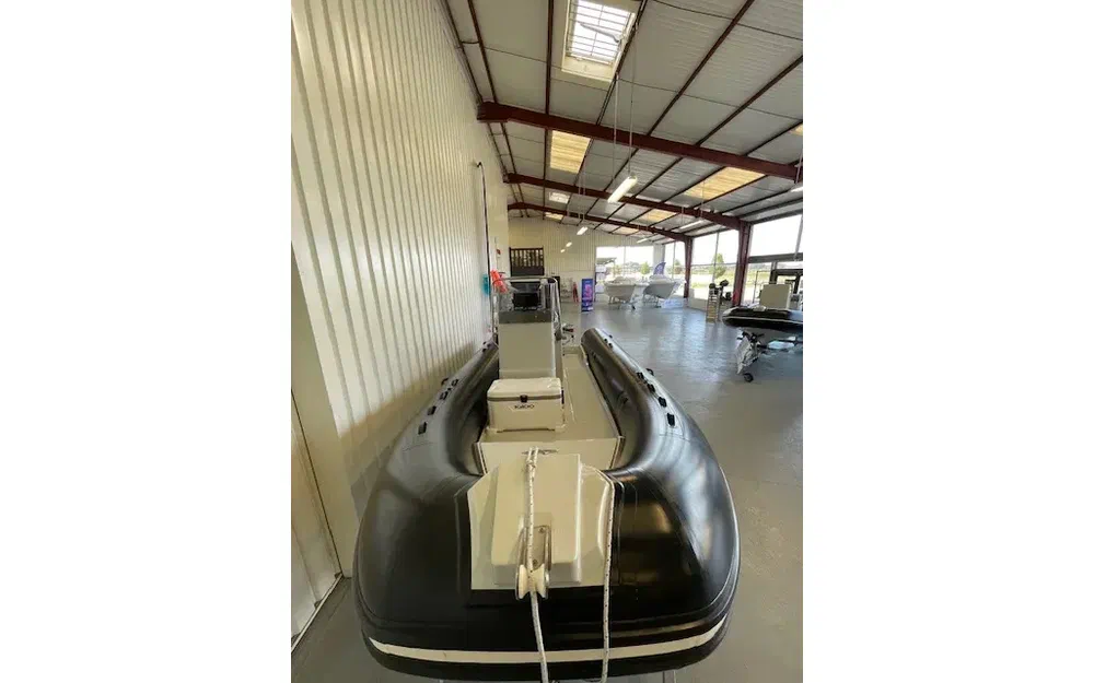 slider 4 Capelli Tempest 560