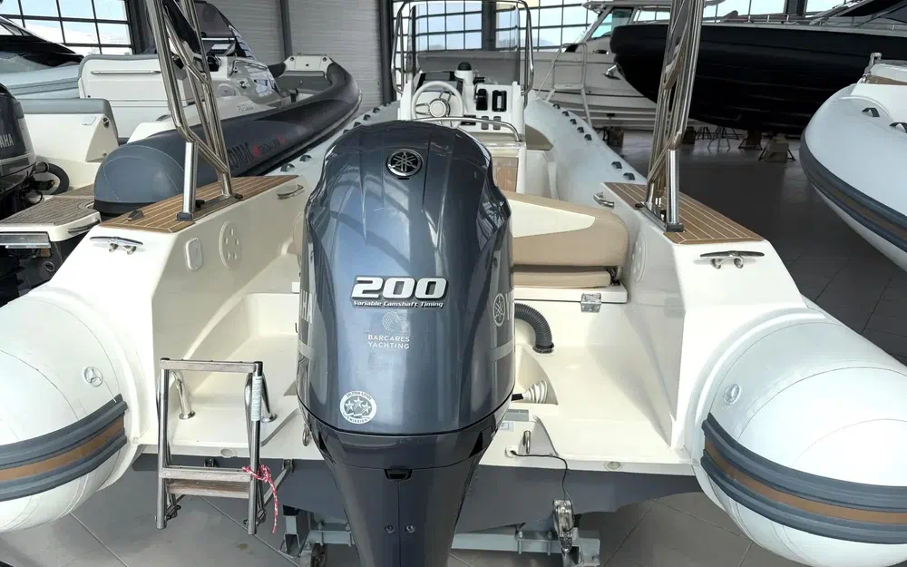 slider 10 Capelli Tempest 700