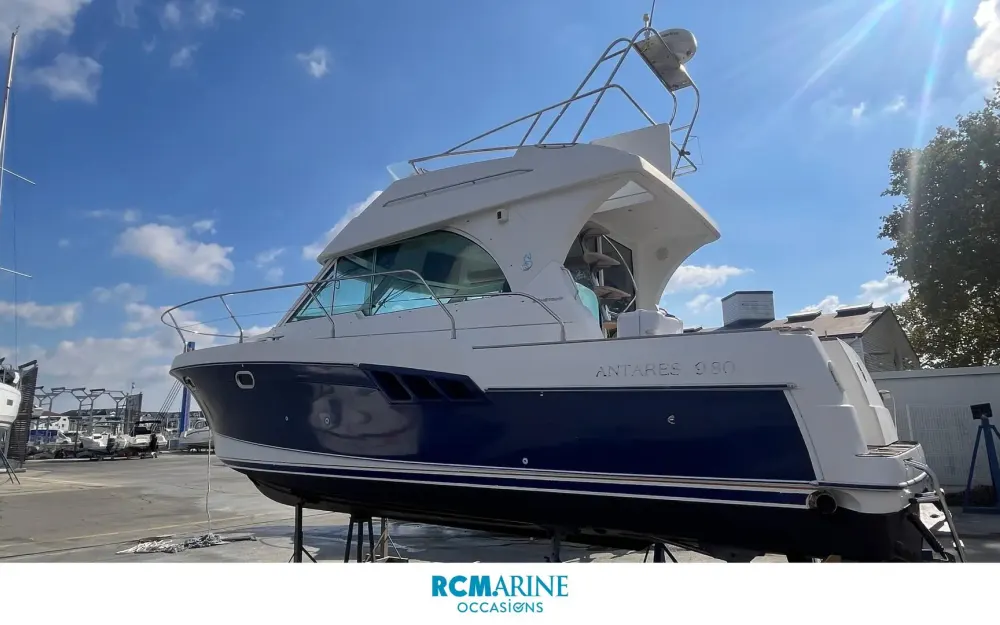 slider 3 Beneteau Antares 980