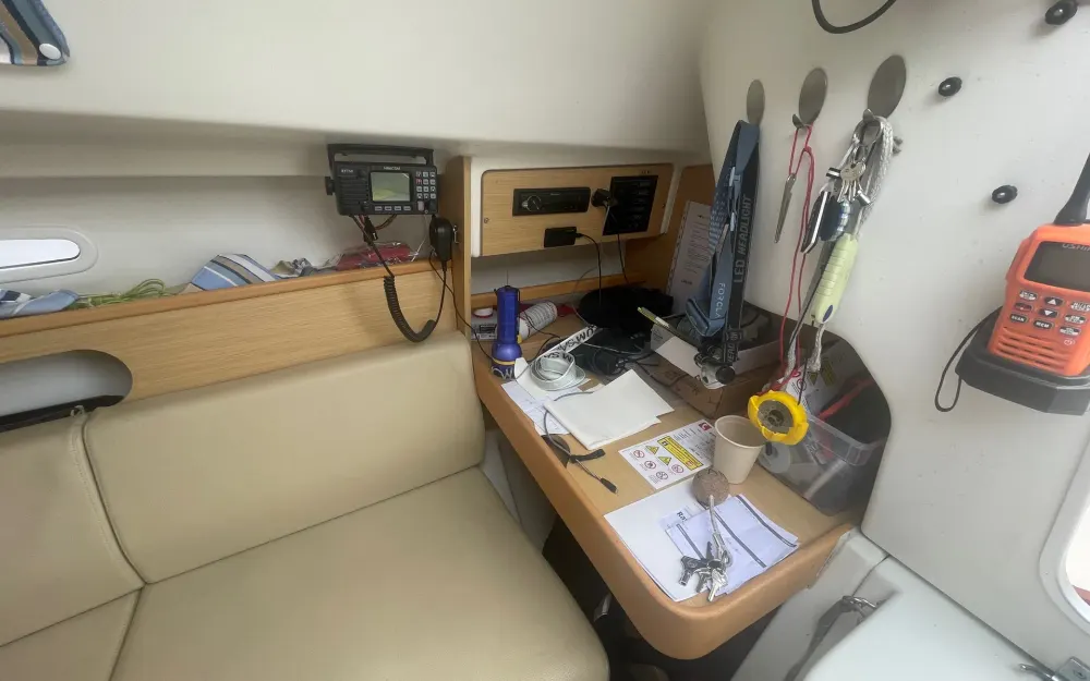 slider 8 Beneteau First 25.7