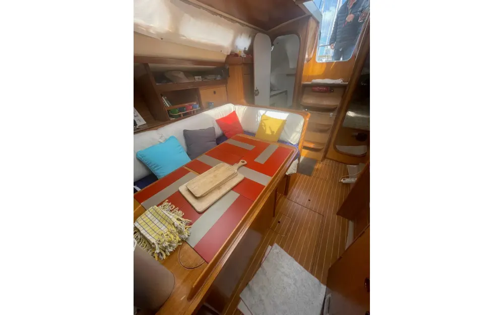 slider 11 Beneteau Oceanis 320
