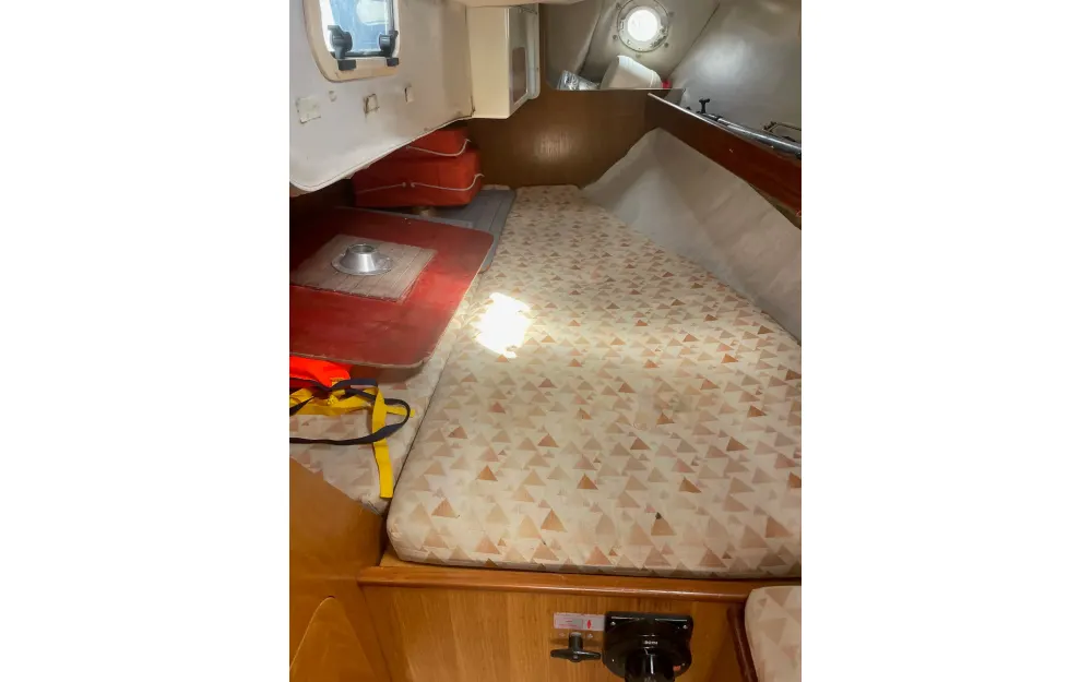 slider 8 Beneteau Oceanis 320